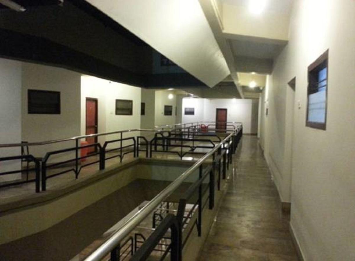 The Rubis Hotel Kottakkal Exterior photo